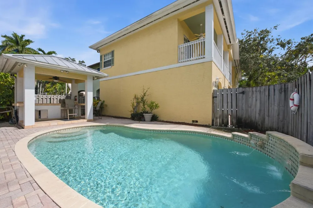 857 SW 11TH COURT Fort Lauderdale, FL 33315