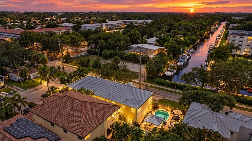 857 SW 11TH COURT Fort Lauderdale, FL 33315