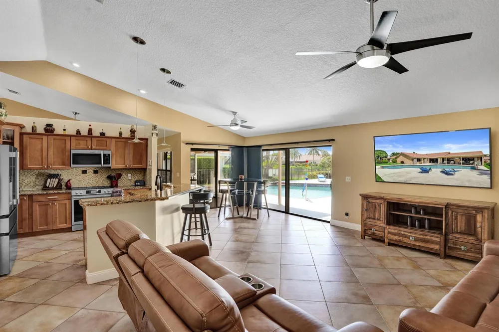 9255 Sun Pointe Drive Boynton Beach, FL 33437