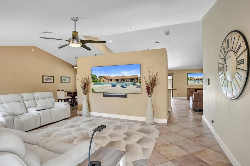 9255 Sun Pointe Drive Boynton Beach, FL 33437
