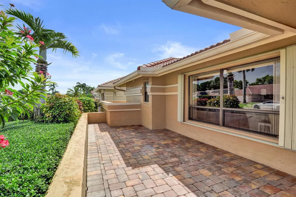 9255 Sun Pointe Drive Boynton Beach, FL 33437