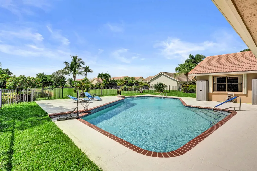 9255 Sun Pointe Drive Boynton Beach, FL 33437