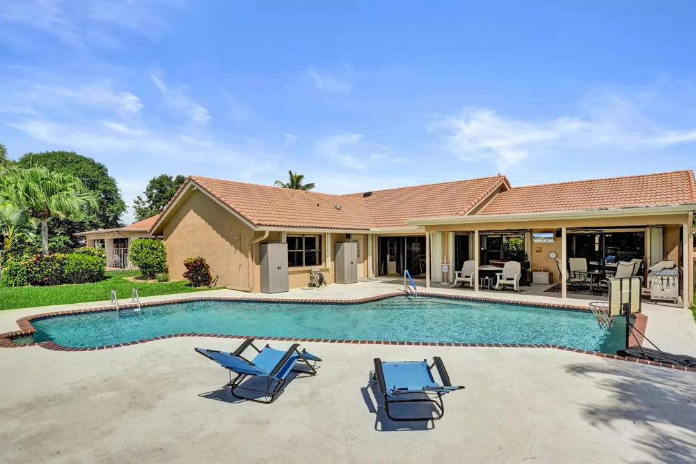 9255 Sun Pointe Drive Boynton Beach, FL 33437