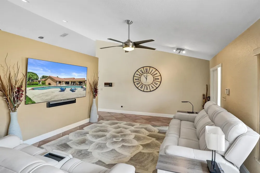 9255 Sun Pointe Drive Boynton Beach, FL 33437