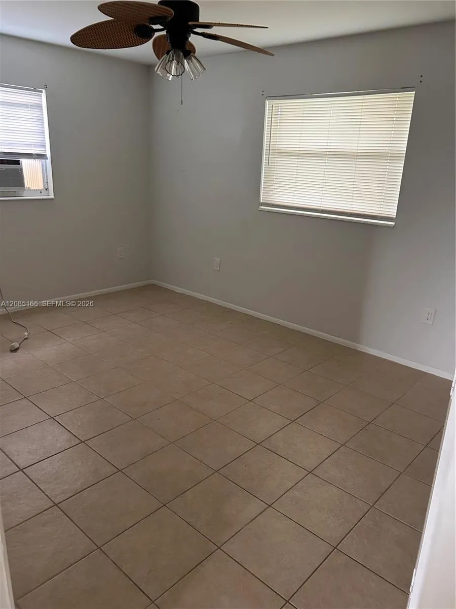 362 Park Lane Dr North Fort Myers, FL 33917