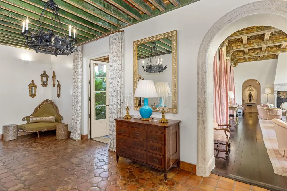 920 S Ocean Boulevard Palm Beach, FL 33480
