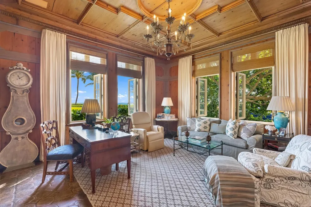 920 S Ocean Boulevard Palm Beach, FL 33480
