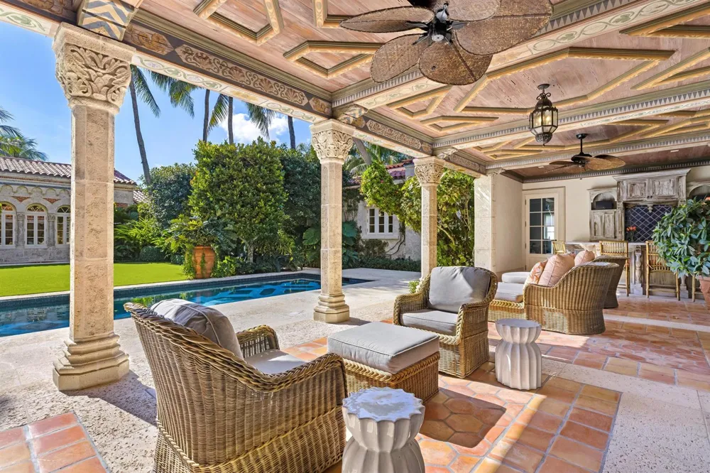 920 S Ocean Boulevard Palm Beach, FL 33480