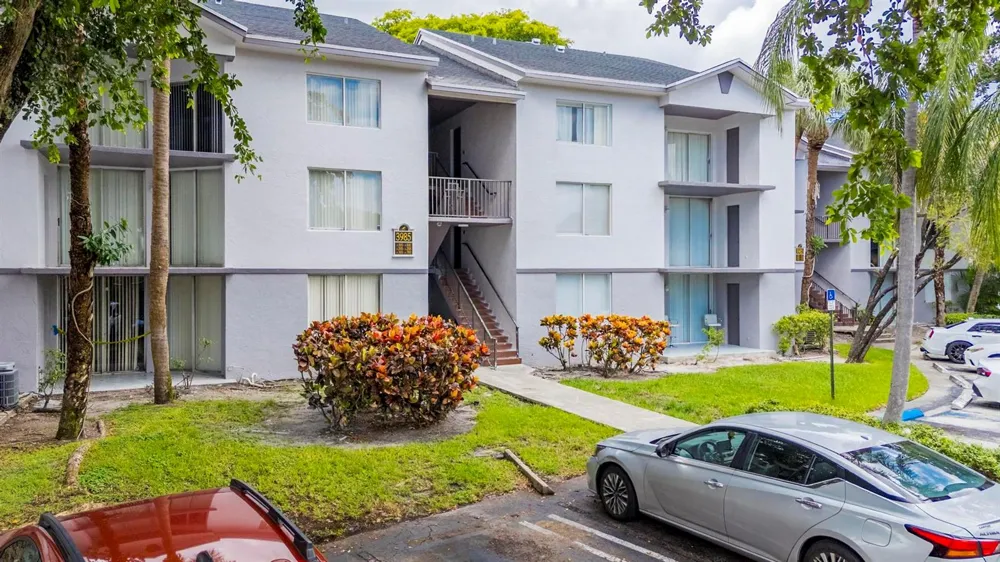 3985 W MCNAB ROAD #A108 Pompano Beach, FL 33069