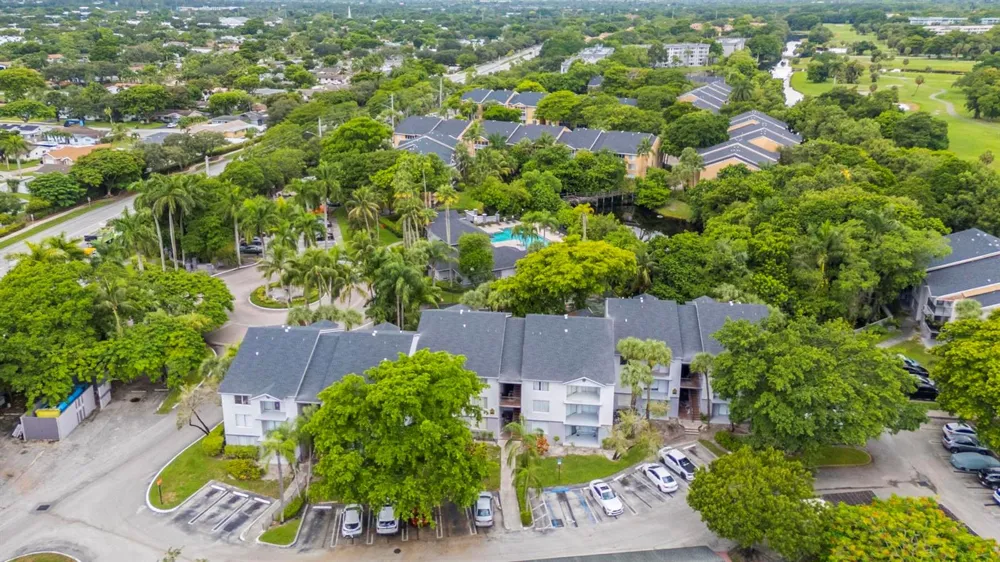 3985 W MCNAB ROAD #A108 Pompano Beach, FL 33069