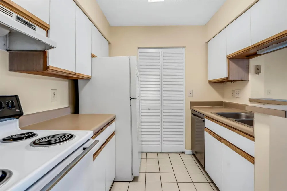 3985 W MCNAB ROAD #A108 Pompano Beach, FL 33069