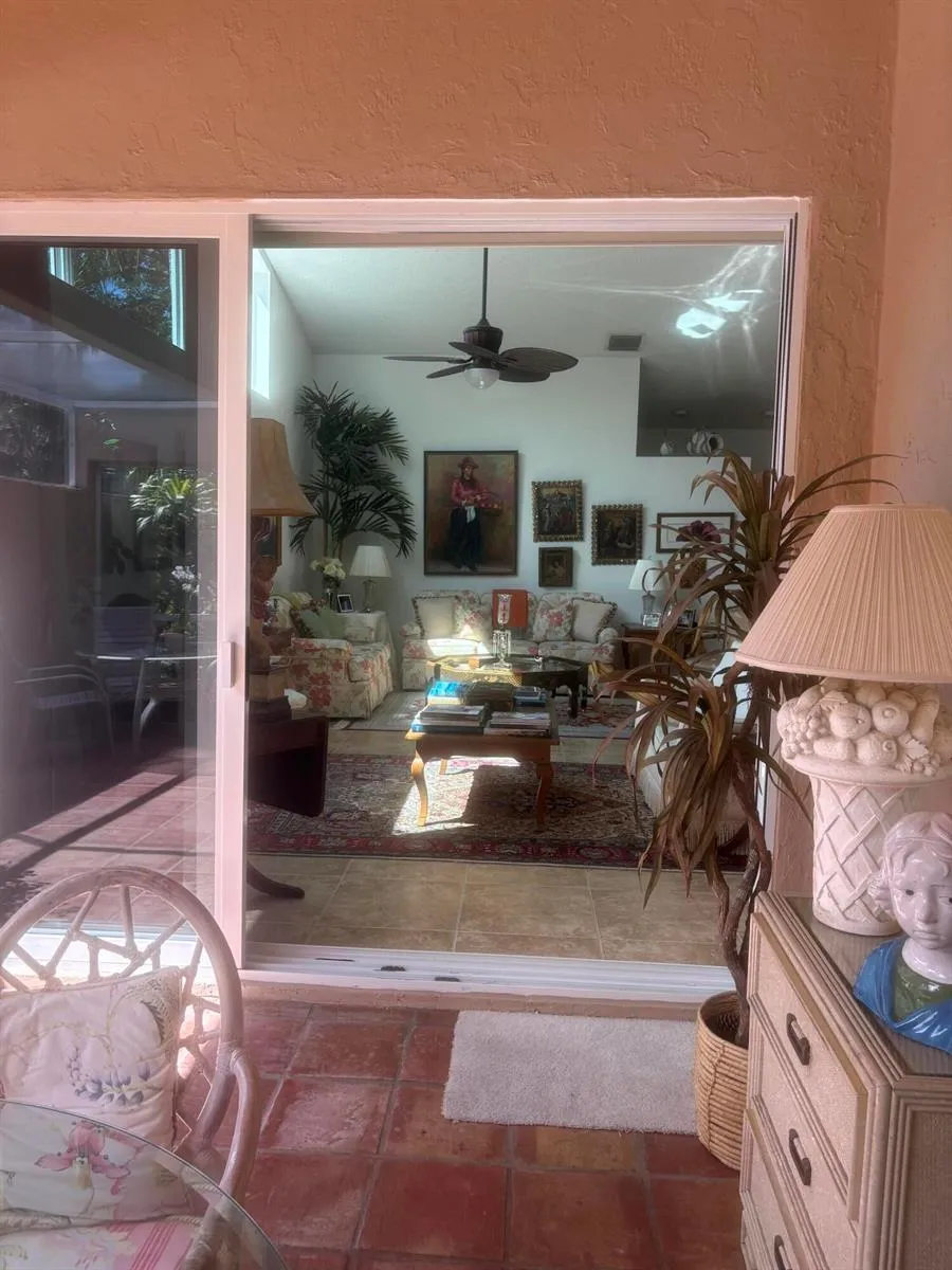 1604 Rosewood Way Palm Beach Gardens, FL 33418