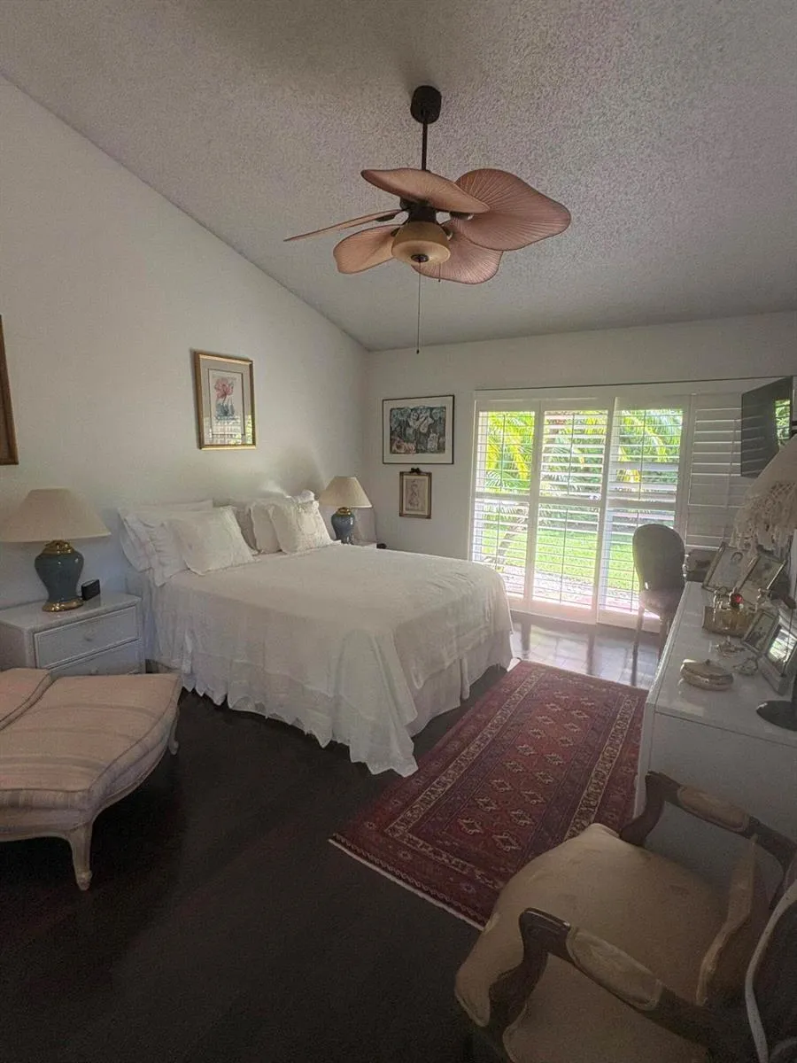 1604 Rosewood Way Palm Beach Gardens, FL 33418