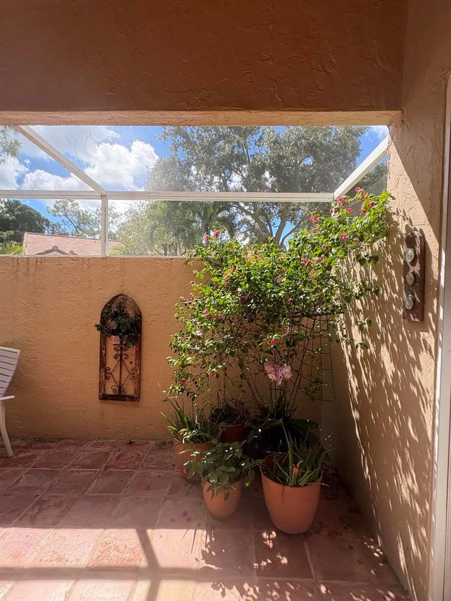 1604 Rosewood Way Palm Beach Gardens, FL 33418