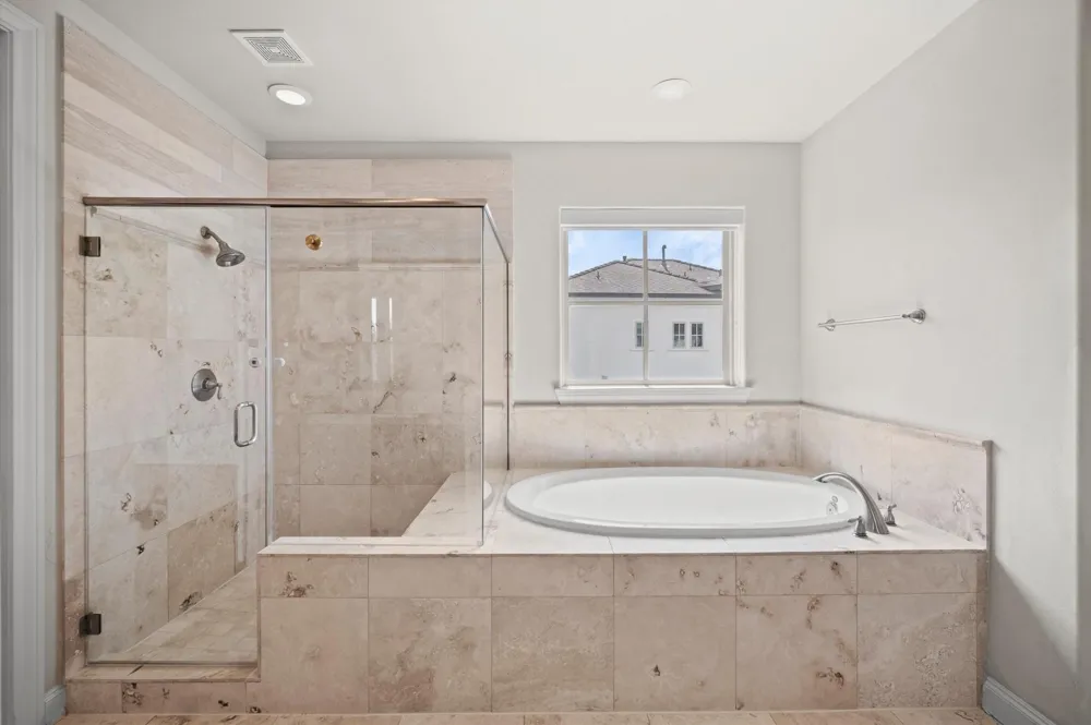 2710 Arabelle Grove Houston, TX 77007