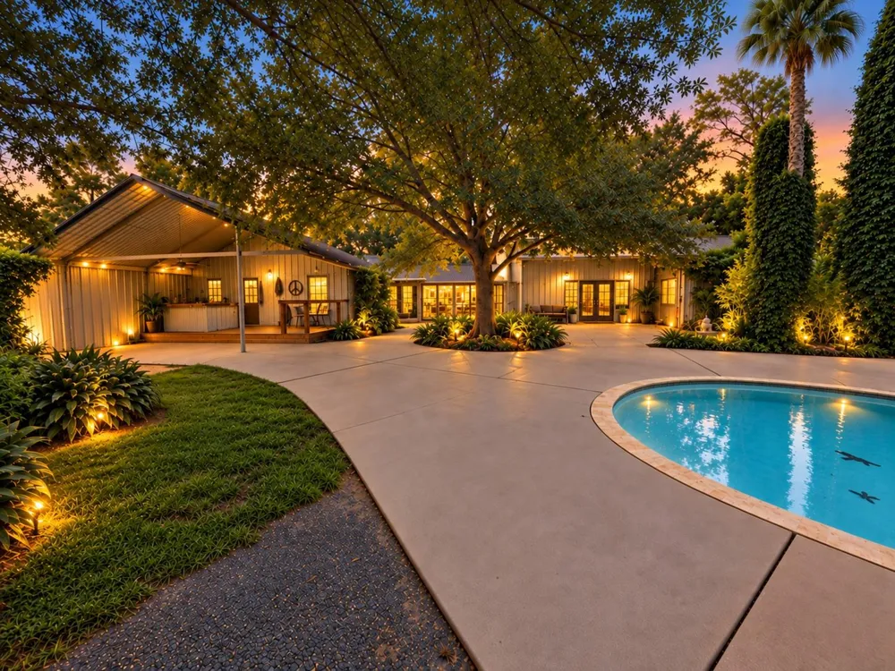 11620 Old Main Street Loop Road Houston, TX 77025