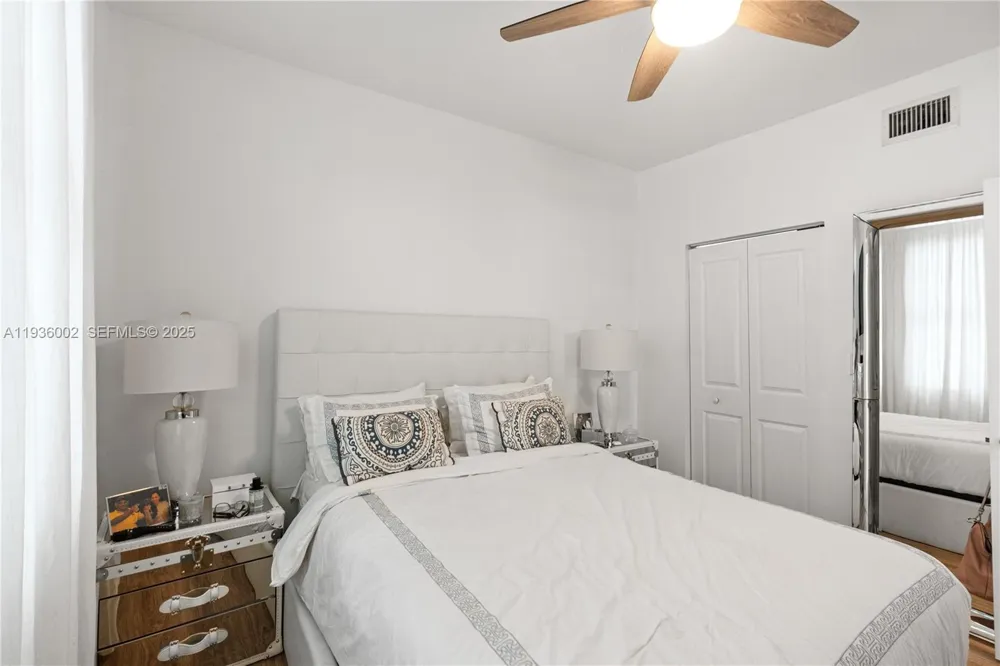 7918 Harbor Island Dr #212 North Bay Village, FL 33141