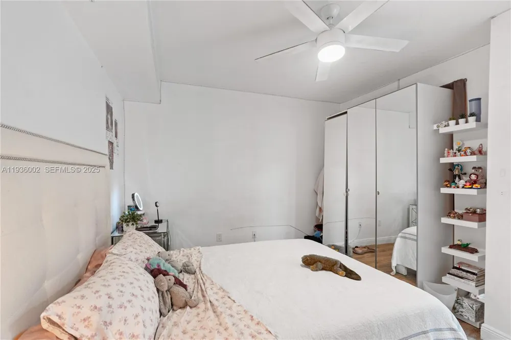 7918 Harbor Island Dr #212 North Bay Village, FL 33141