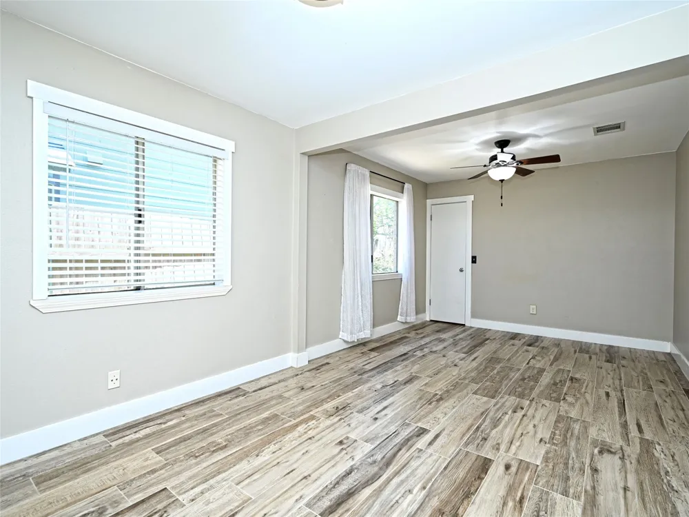 8406 Racine Trail Austin, TX 78717