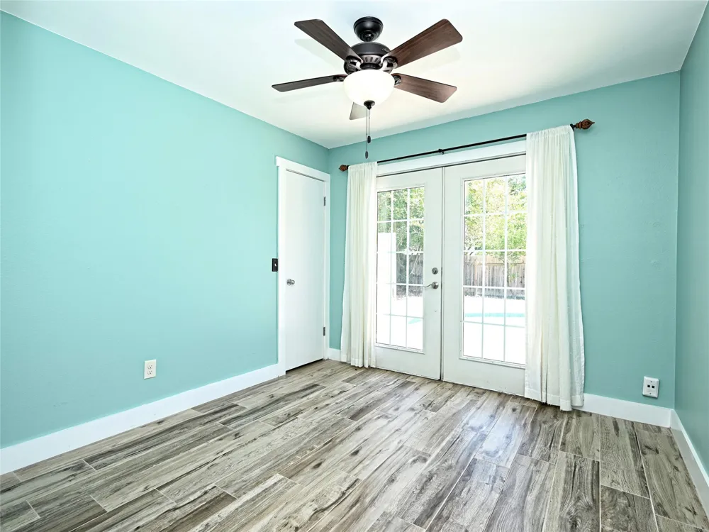 8406 Racine Trail Austin, TX 78717