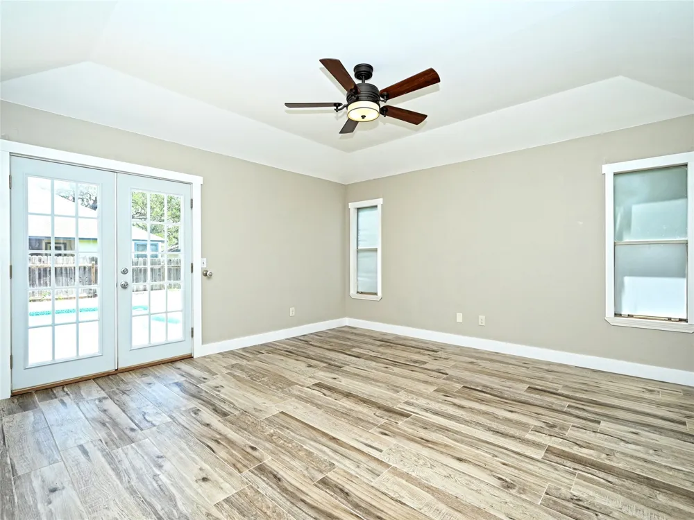 8406 Racine Trail Austin, TX 78717