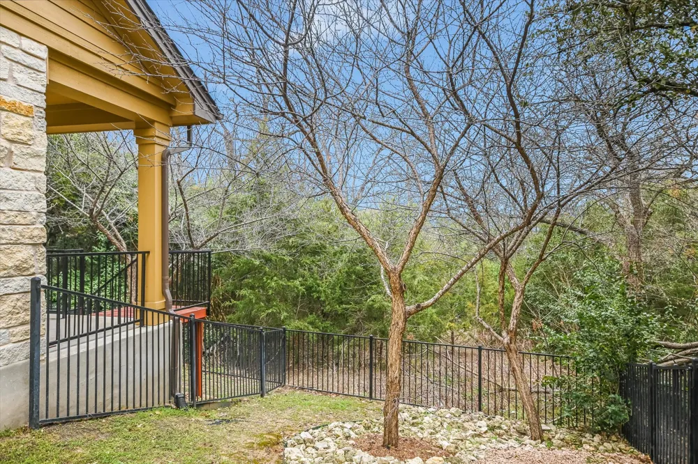 1310 W Parmer Lane #302 Austin, TX 78727