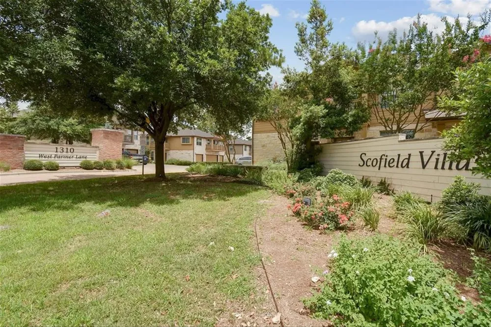1310 W Parmer Lane #302 Austin, TX 78727