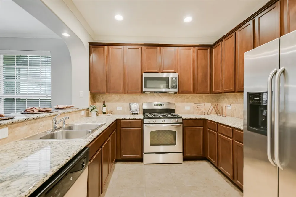 1310 W Parmer Lane #302 Austin, TX 78727