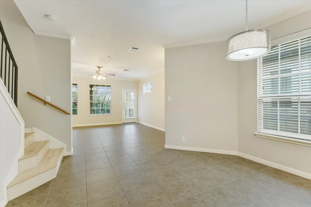 1310 W Parmer Lane #302 Austin, TX 78727