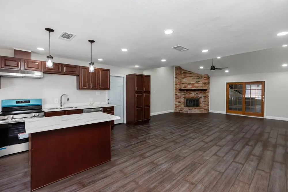 8502 Lynwood Lane Port Arthur, TX 77642
