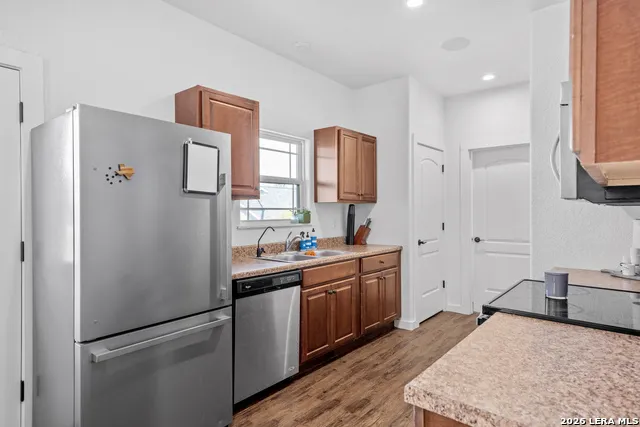 129 JASPER LN Kerrville, TX 78028