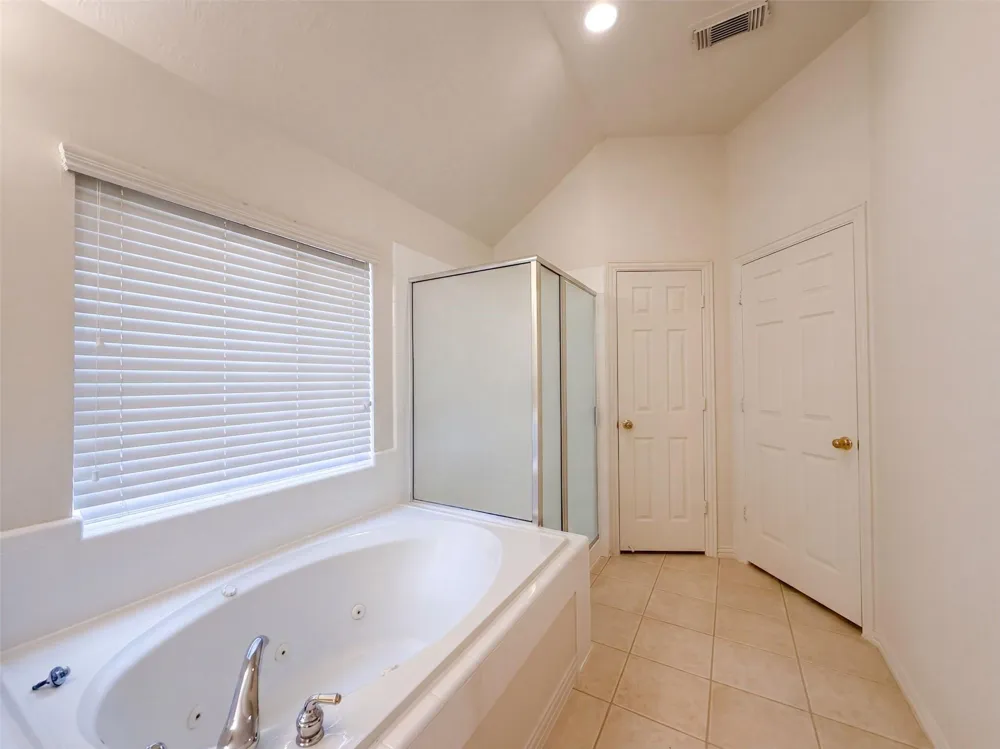 5307 Chatham Hill Lane Houston, TX 77084