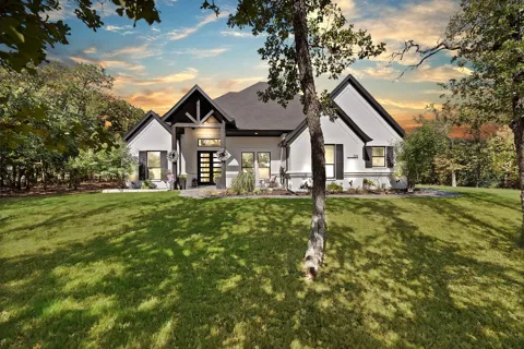 709 Hidden Branch Lane