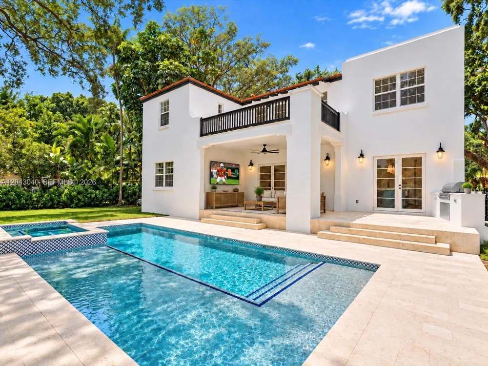 6333 SW 69th St South Miami, FL 33143
