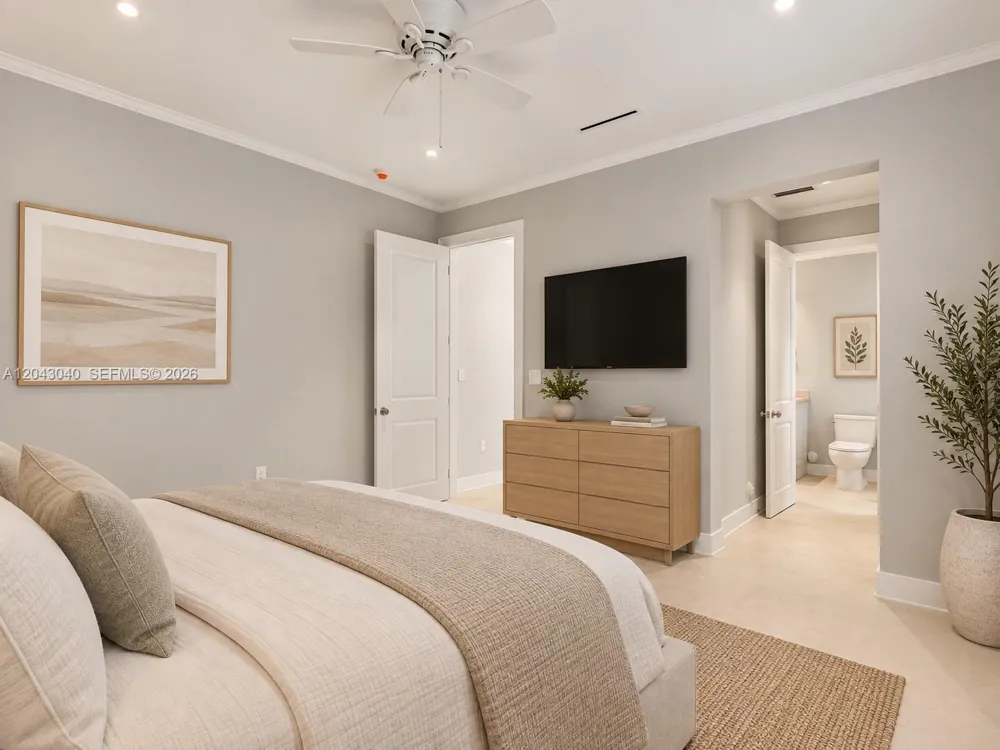 6333 SW 69th St South Miami, FL 33143