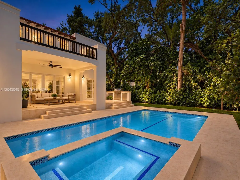 6333 SW 69th St South Miami, FL 33143