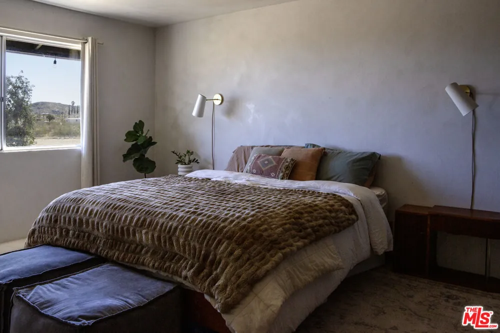 365 Rainbow Drive Yucca Valley, CA 92284