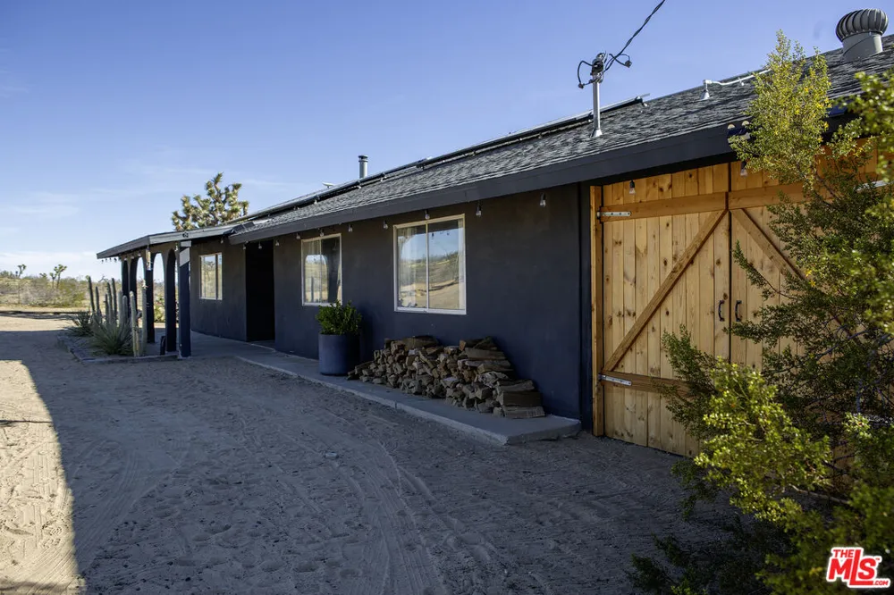 365 Rainbow Drive Yucca Valley, CA 92284