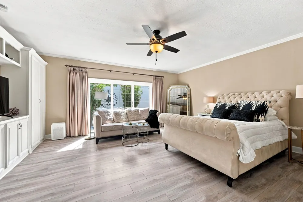 419 E Fair Harbor Lane Houston, TX 77079