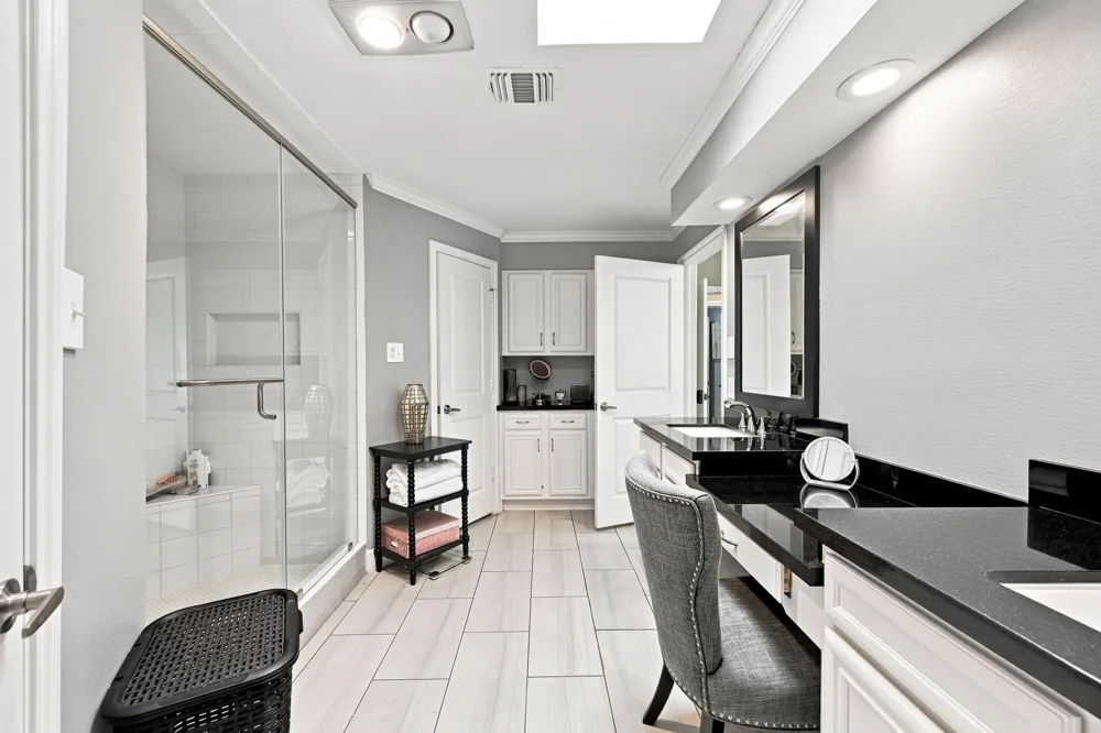 419 E Fair Harbor Lane Houston, TX 77079