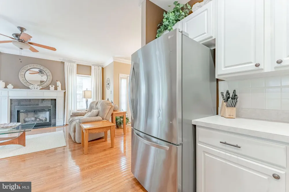 366 GALWAY DRIVE West Chester, PA 19380