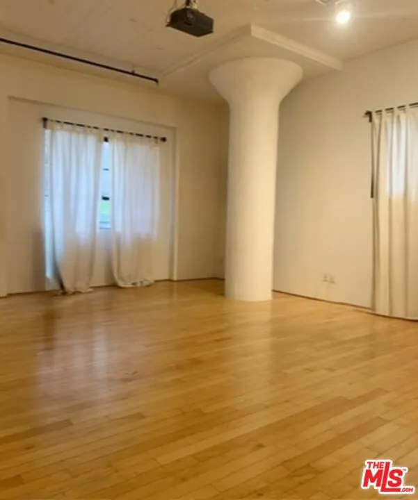 420 S San Pedro Street #231 Los Angeles, CA 90013
