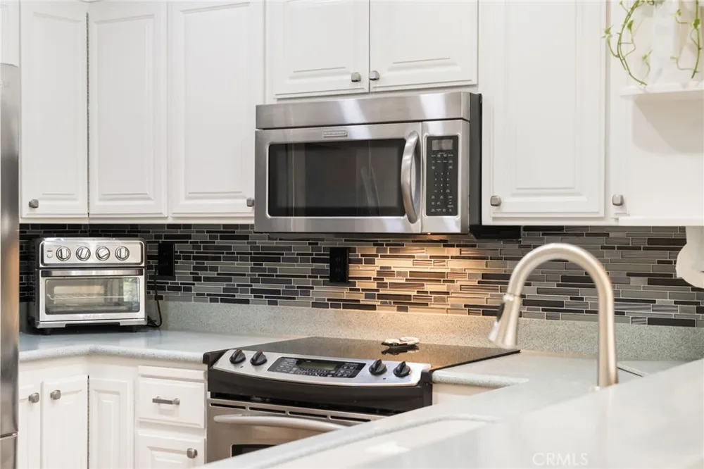 3256 Sparkler Huntington Beach, CA 92649