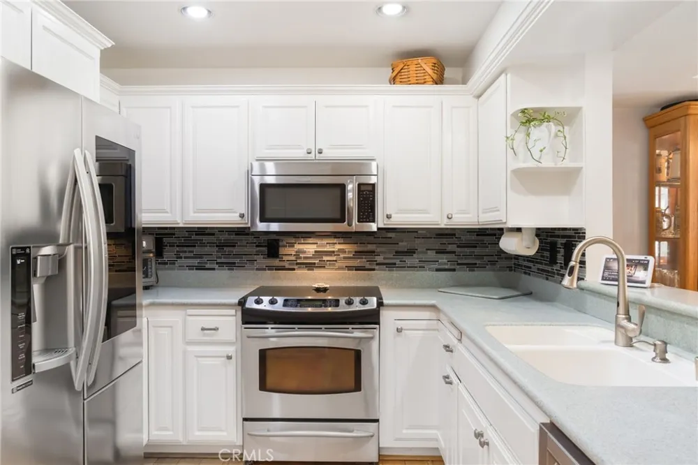 3256 Sparkler Huntington Beach, CA 92649