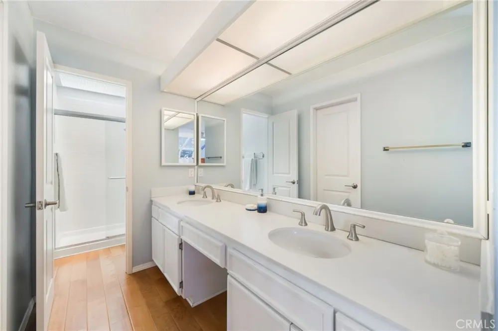 3256 Sparkler Huntington Beach, CA 92649