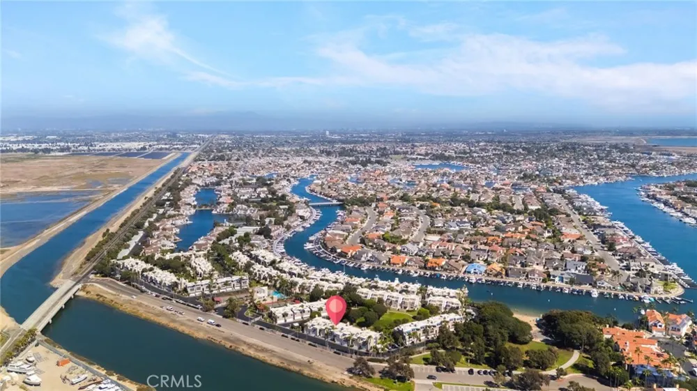 3256 Sparkler Huntington Beach, CA 92649