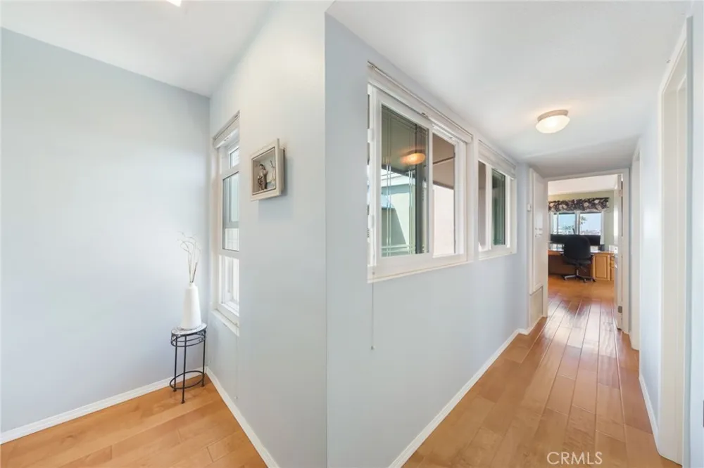 3256 Sparkler Huntington Beach, CA 92649