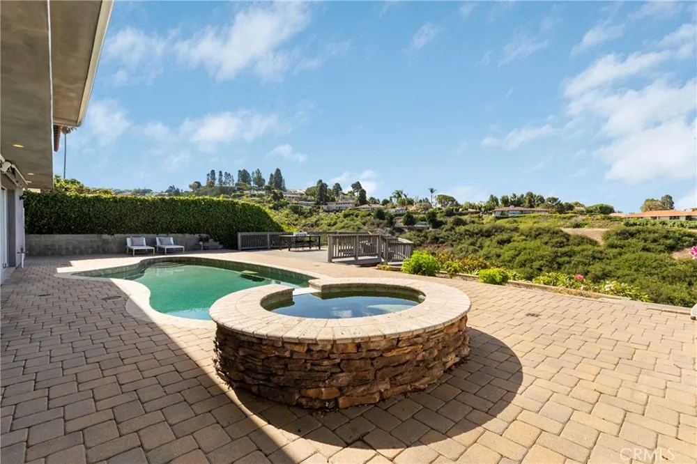 6976 Verde Ridge Road Rancho Palos Verdes, CA 90275