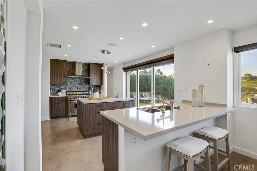 6976 Verde Ridge Road Rancho Palos Verdes, CA 90275