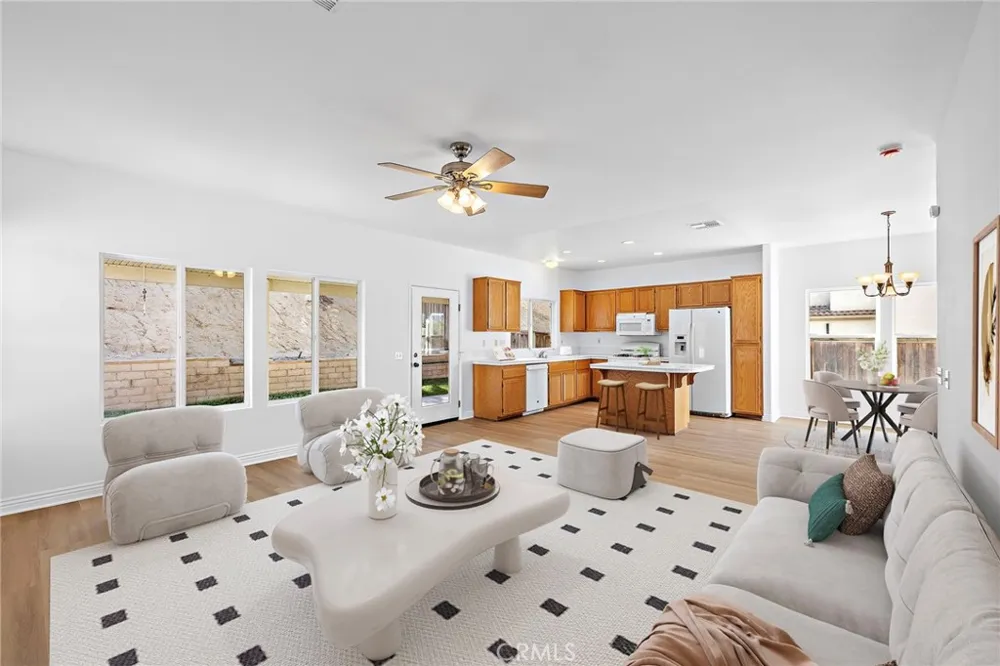 22009 Blondon Court Wildomar, CA 92595